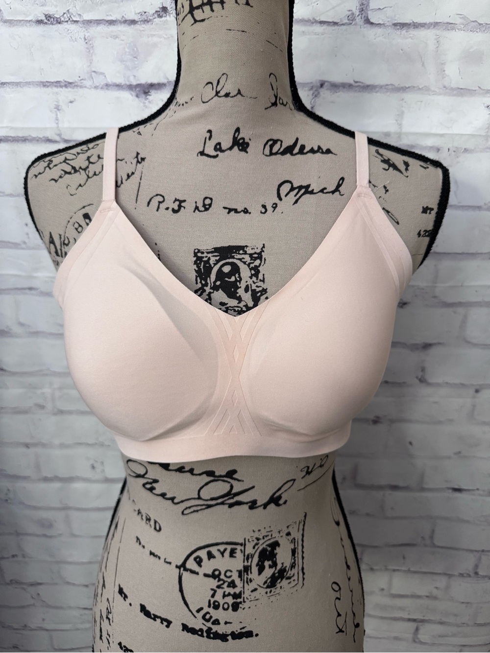 Honeylove Light Pink Seamless Wireless Bra